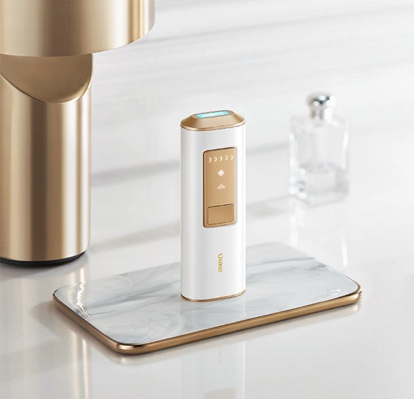 Does Waxing Hurt? Here’s What You Need to Know Before Waxing