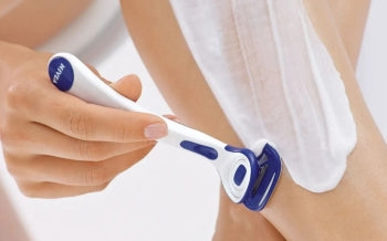 The 9 Eco-Friendly & Sustainable Hair Removal Options